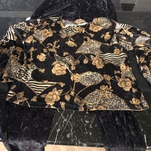Velour pjs in size small